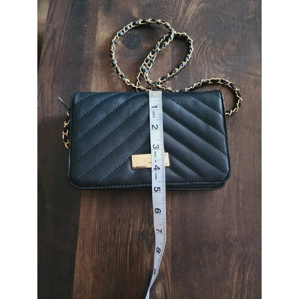 BCBG Paris Black Quilted Gold Chain Strap Crossbody Handbag Purse - Picture 6 of 6